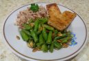 Fried Green beans with pumpkin seeds and Tofu